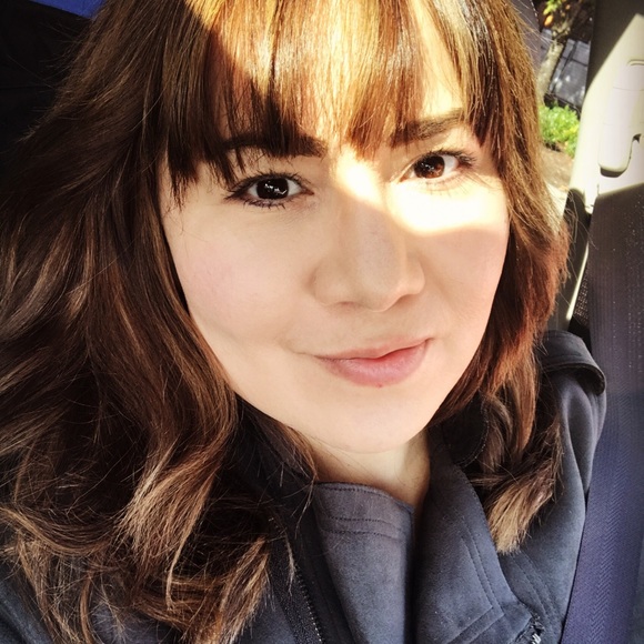 Shoes,purses, clothes - Picture 1 of 6